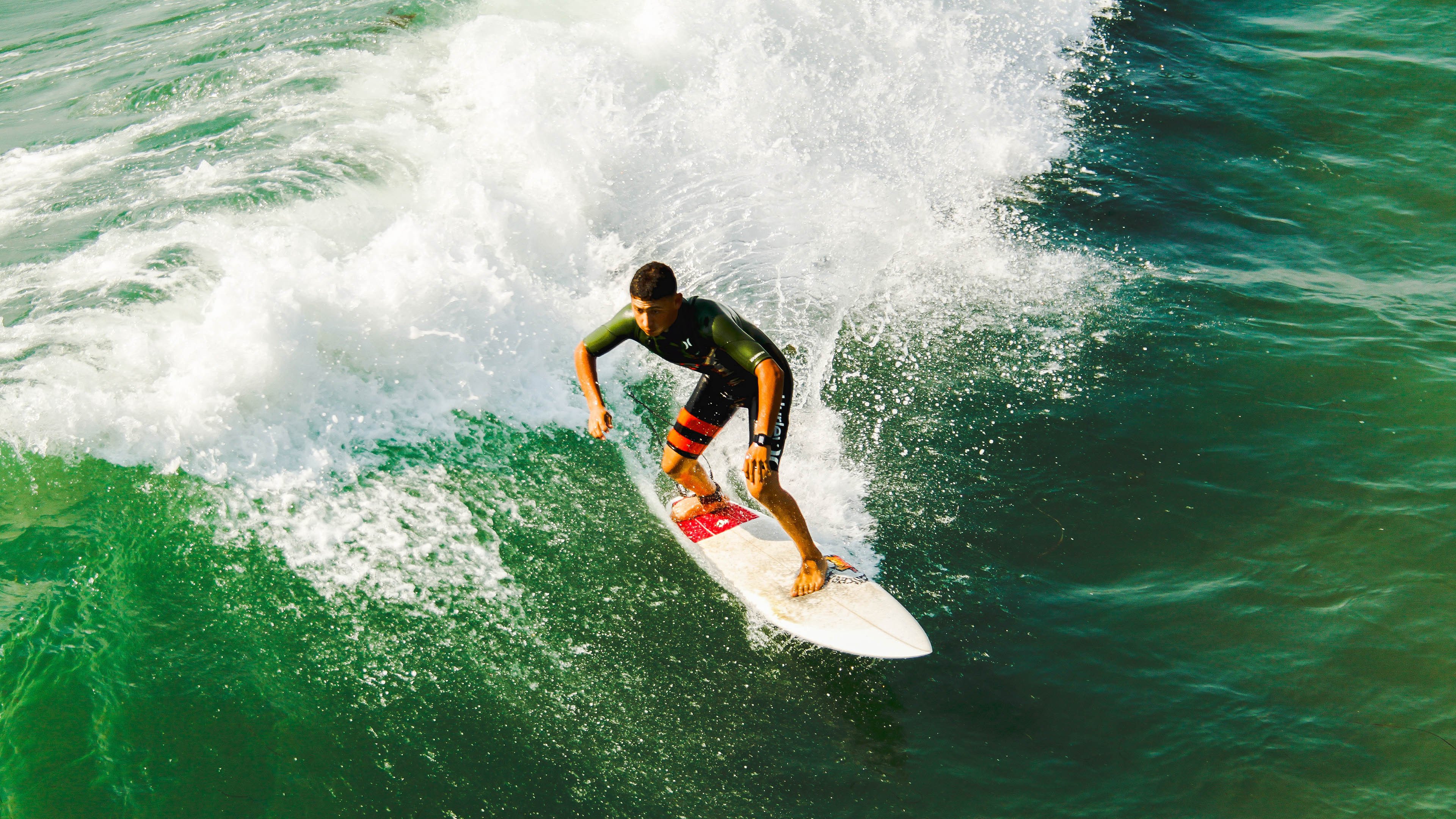 东决关键战之夜,恩佐彻底打爆防线,一场注定载入史册的表演