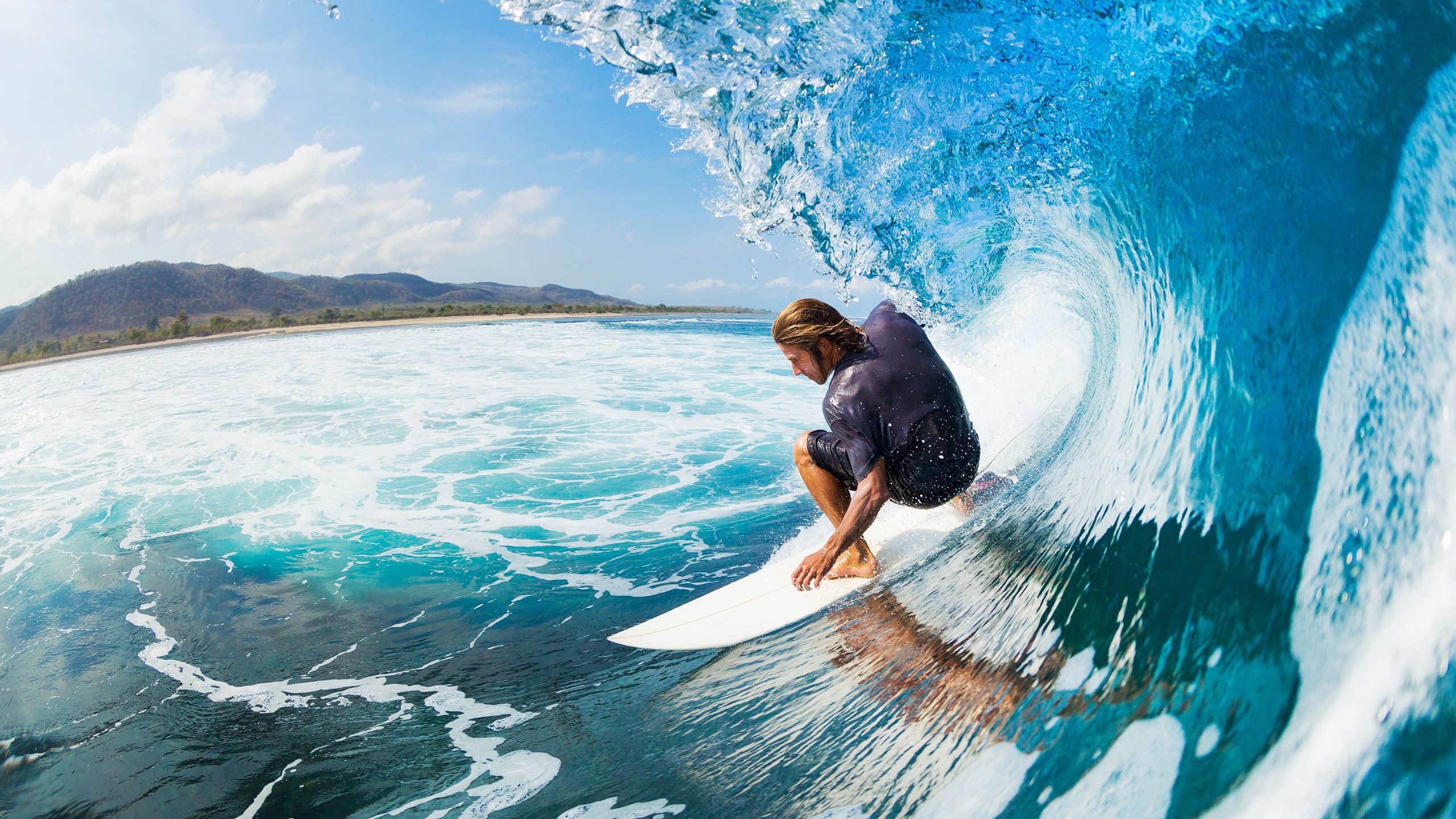 IM体育官方网站-跨越时空的统治力，从尼克斯掀翻湖人到霍勒迪欧冠接管比赛